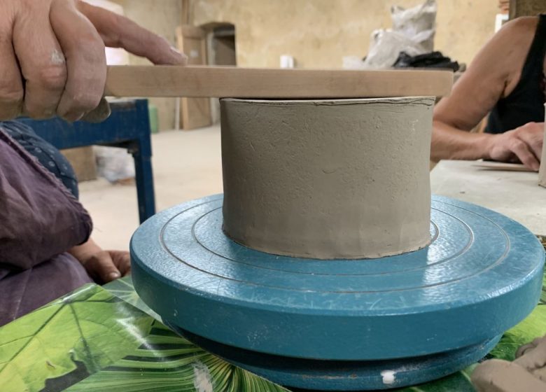 Stage poterie : Mon saladier en faïence